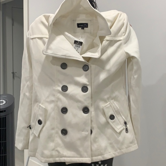 White Blazer Rue21 Women’s Medium - Picture 1 of 3